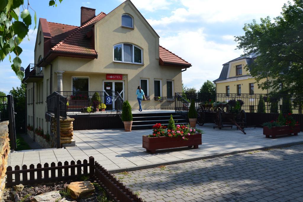 Hostel Zamosc - Pokoje Goscinne - Bezplatny Parking Exterior photo