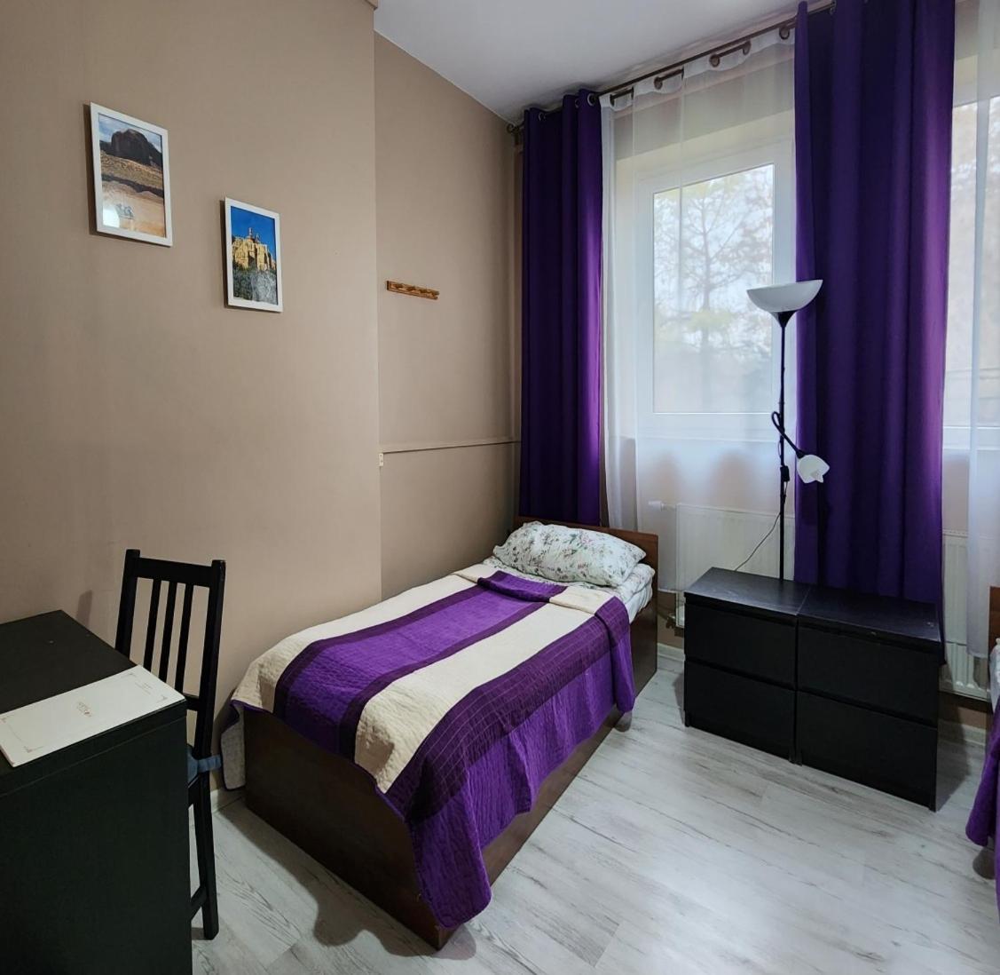 Hostel Zamosc - Pokoje Goscinne - Bezplatny Parking Room photo